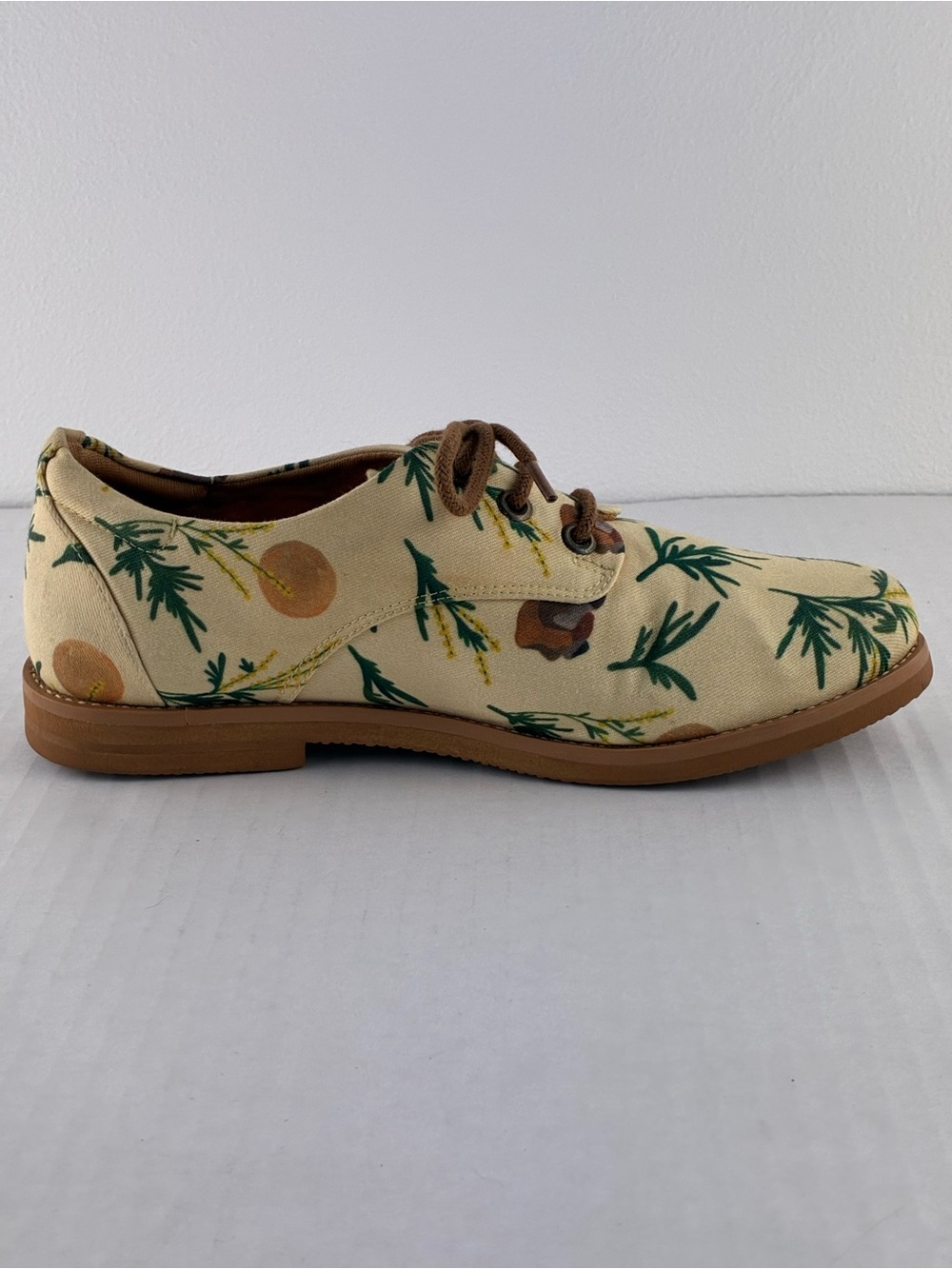 Insecta Aries Oxford Shoes Sz 7 Floral Canvas Vegan Comfort Cottagecore - Picture 8 of 10
